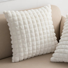 Kép betöltése a galériába, Luxury Fluffy Throw Pillow